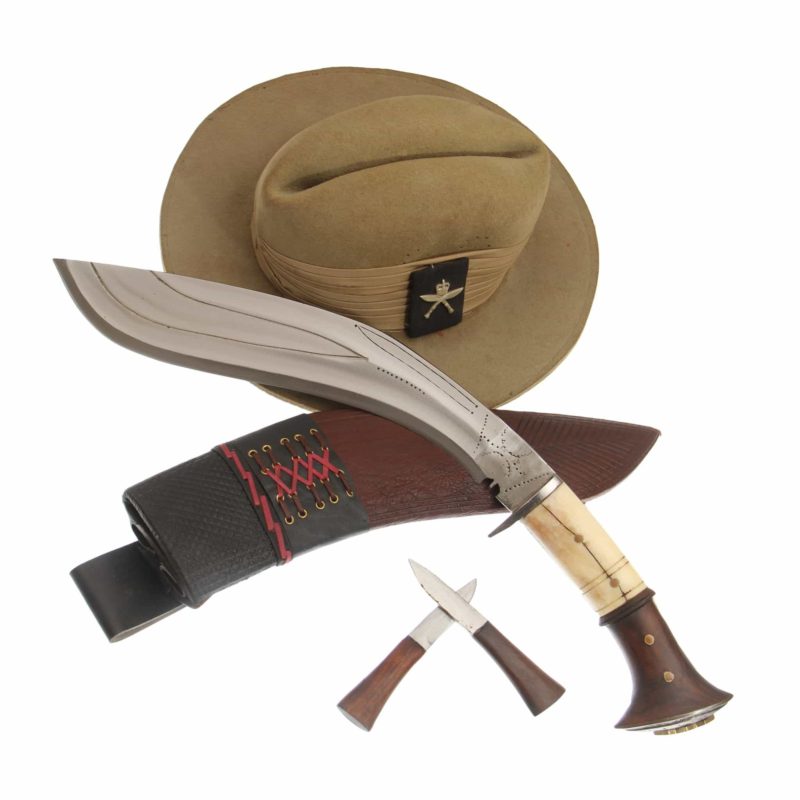 balanced khukuri
